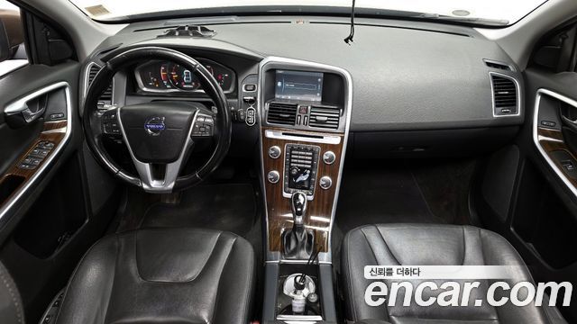 Volvo XC60 2015 — photo 7