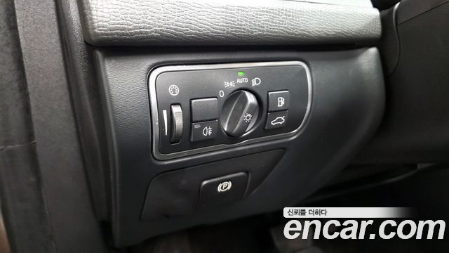 Volvo XC60 2015 — photo 20