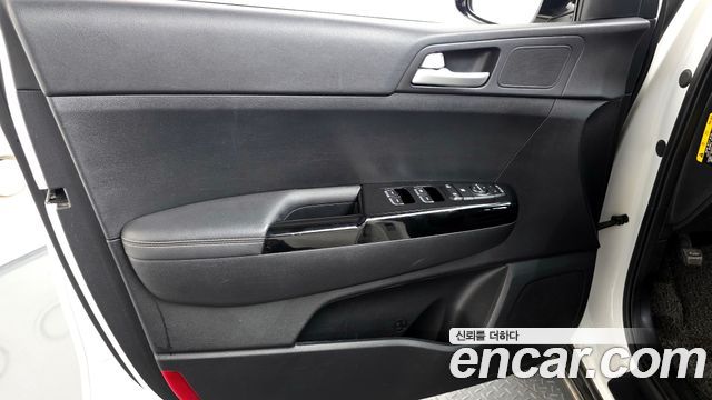Kia Sportage 2019 — photo 14