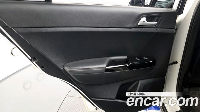 Kia Sportage 2019 — photo 15