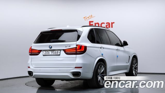 BMW X5 2015 — photo 2