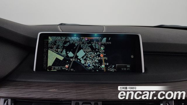 BMW X5 2015 — photo 12