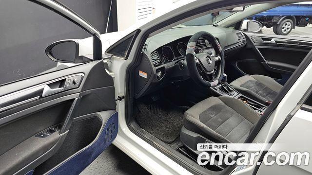 Volkswagen Golf 2016 — photo 13