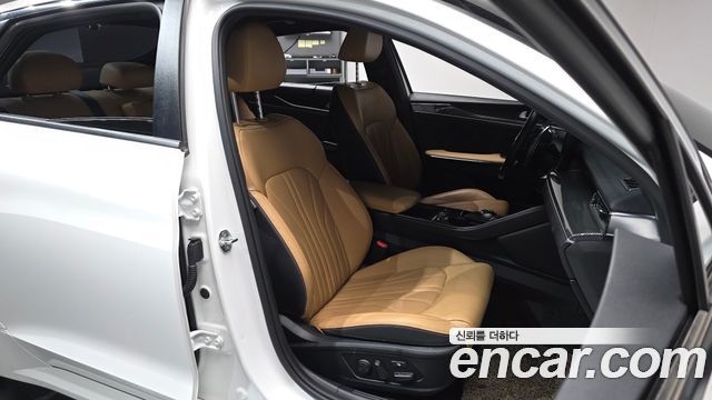 Kia K5 2021 — photo 16