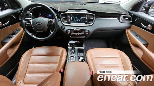 Kia Sorento 2018 — photo 10