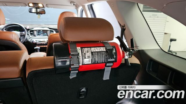 Kia Sorento 2018 — photo 31