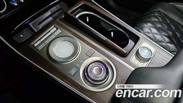 Genesis GV80 2022 — photo 12