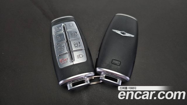 Genesis GV80 2022 — photo 34