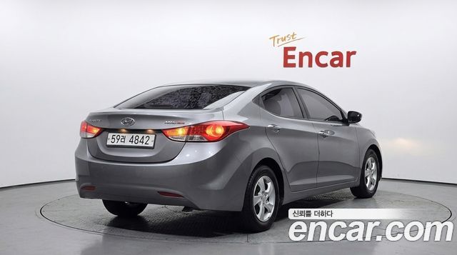 Hyundai AVANTE 2012 — photo 2
