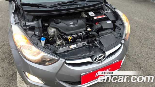 Hyundai AVANTE 2012 — photo 6