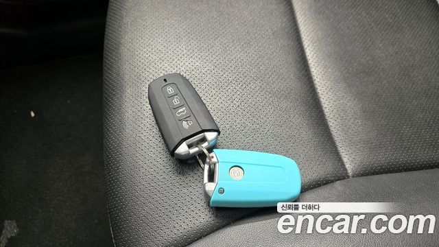 KG Mobility KORANDO 2017 — photo 22