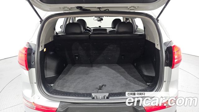 Kia Sportage 2016 — photo 26