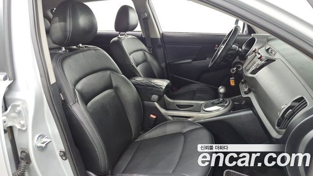 Kia Sportage 2016 — photo 30