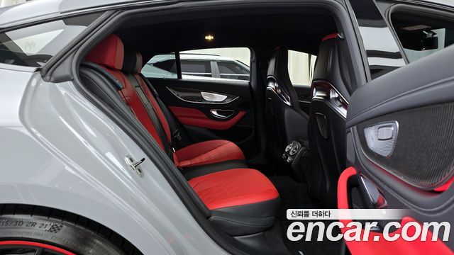 Mercedes-Benz AMG GT 2023 — photo 11