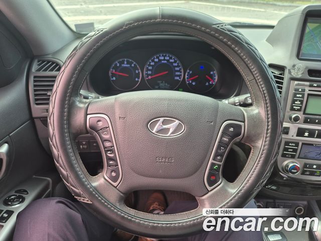 Hyundai Santafe 2012 — photo 8