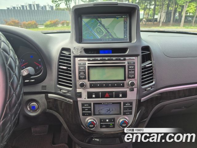 Hyundai Santafe 2012 — photo 9