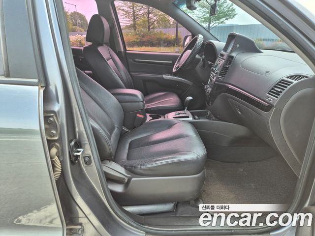 Hyundai Santafe 2012 — photo 19