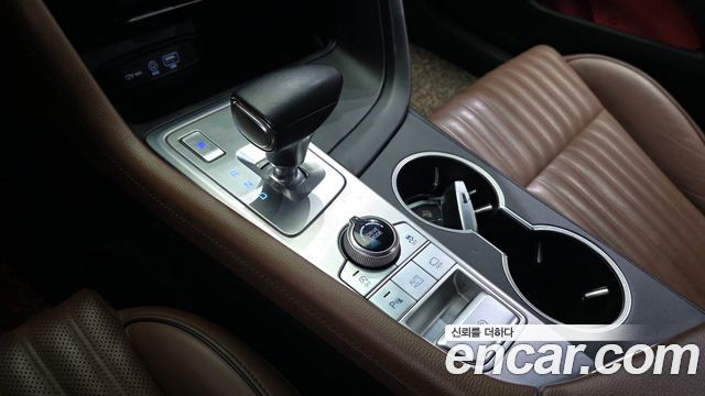 Genesis G70 2018 — photo 12