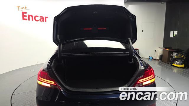 Genesis G70 2018 — photo 31