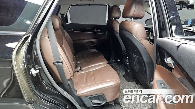 Kia Sorento 2015 — photo 17