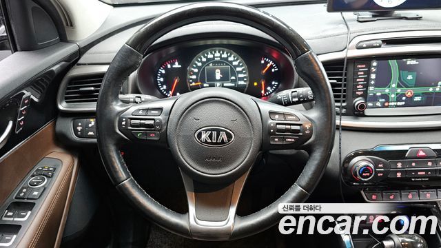Kia Sorento 2015 — photo 18