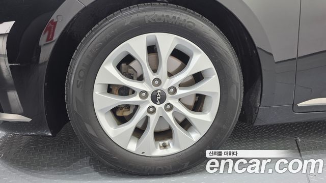 Kia K8 2022 — photo 5