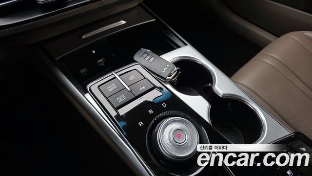 Kia K8 2022 — photo 12