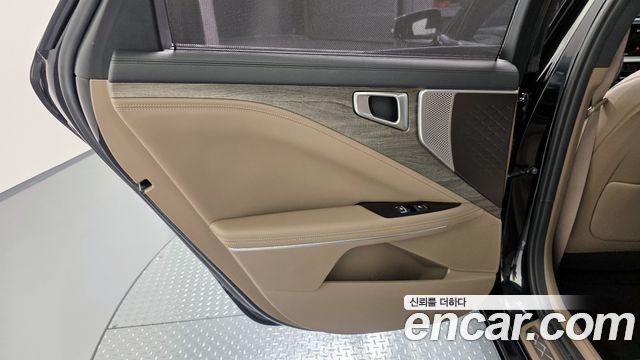 Kia K8 2022 — photo 15