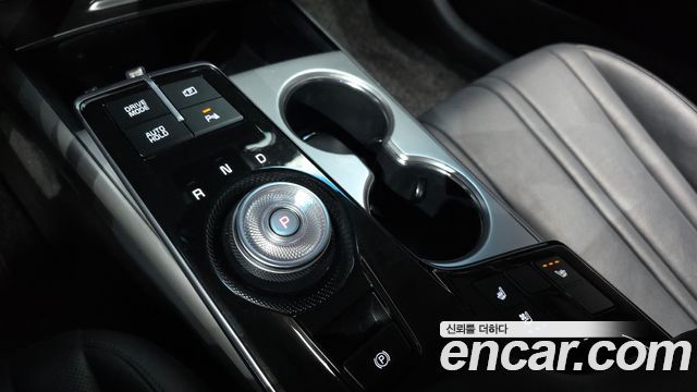 Kia K8 2023 — photo 12