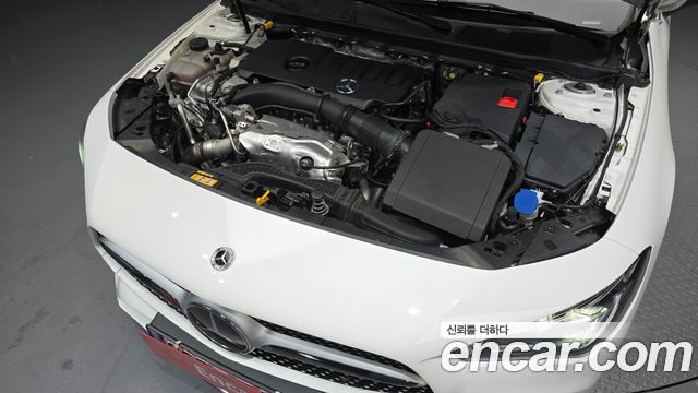 Mercedes-Benz CLA-Class 2023 — photo 6