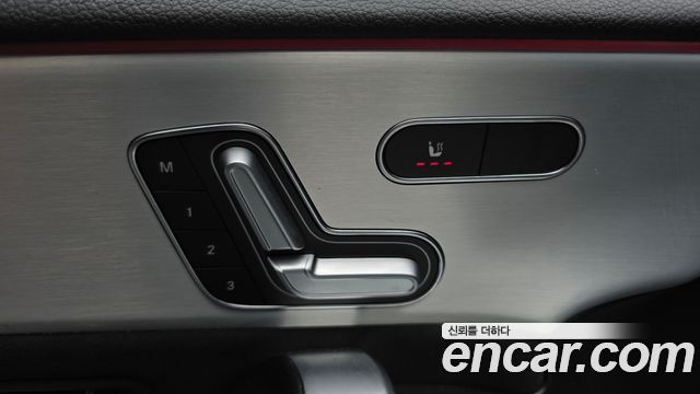 Mercedes-Benz CLA-Class 2023 — photo 18