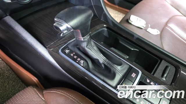 Kia K5 2016 — photo 12