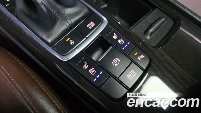 Kia K5 2016 — photo 22