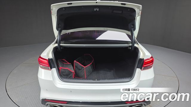 Kia K5 2016 — photo 29