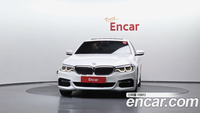 BMW 5-Series 2018 — photo 3