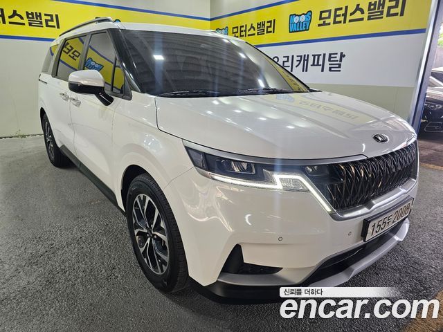 Kia Canival 2021 — photo 9