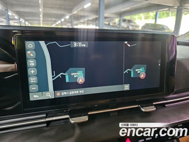 Kia Canival 2021 — photo 13