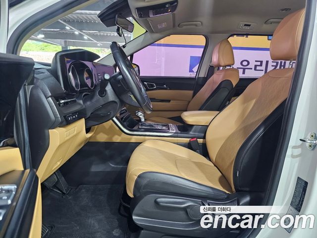 Kia Canival 2021 — photo 19