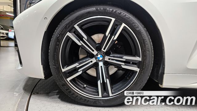 BMW 4-Series 2021 — photo 5
