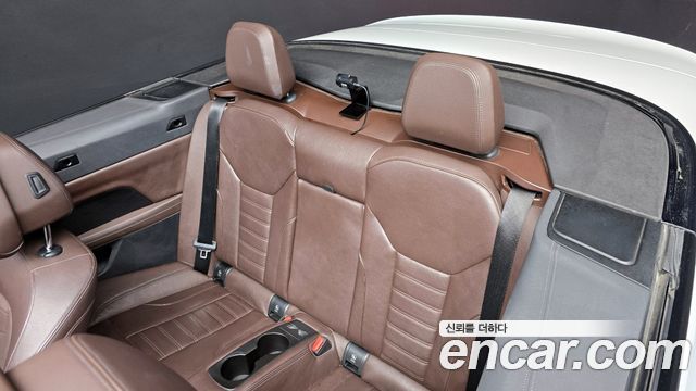 BMW 4-Series 2021 — photo 18