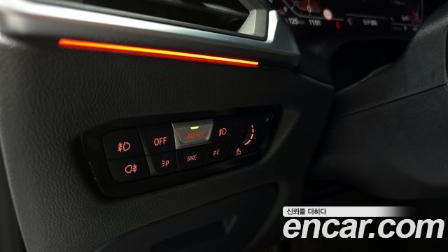 BMW 4-Series 2021 — photo 23