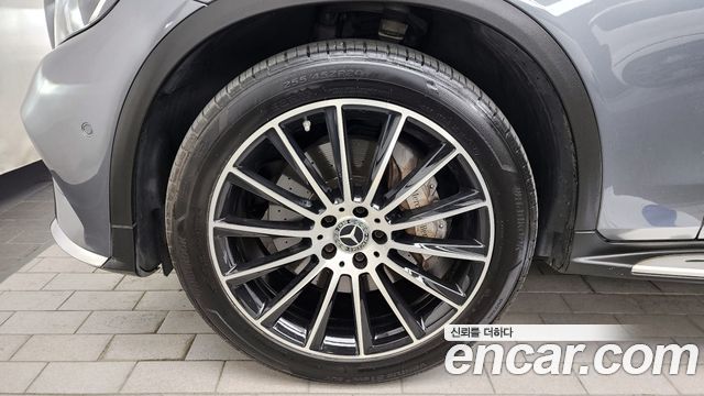 Mercedes-Benz GLC-Class 2017 — photo 5