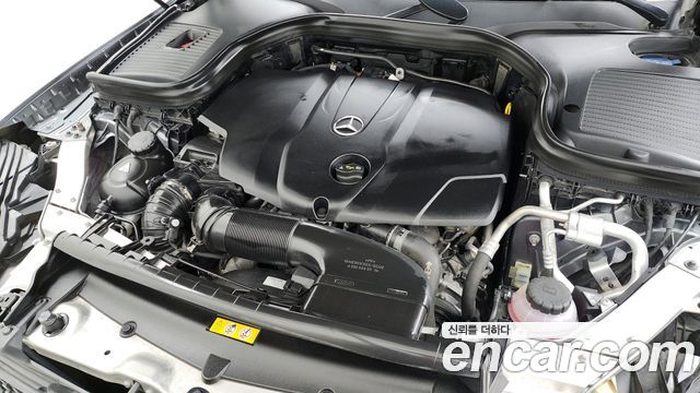 Mercedes-Benz GLC-Class 2017 — photo 6