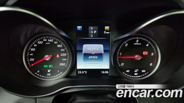 Mercedes-Benz GLC-Class 2017 — photo 8