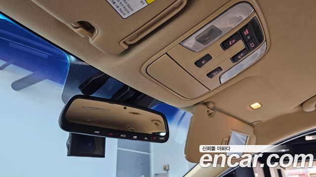 Kia Canival 2019 — photo 25