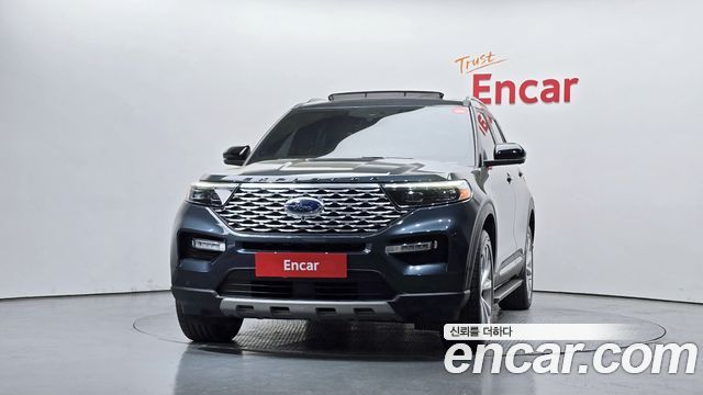 Ford Explorer 2022 — photo 3