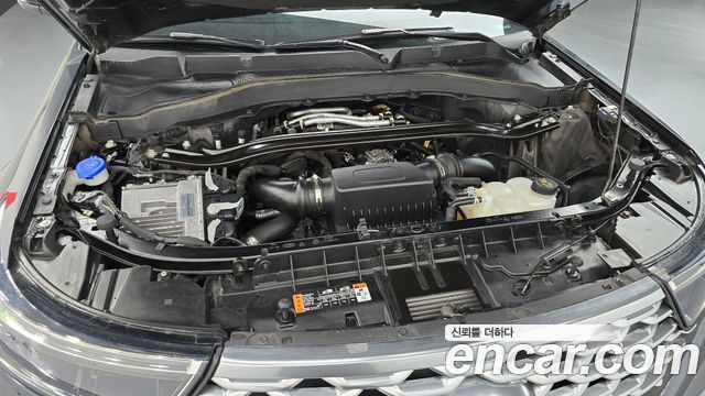 Ford Explorer 2022 — photo 6