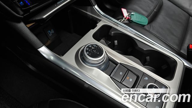 Ford Explorer 2022 — photo 12