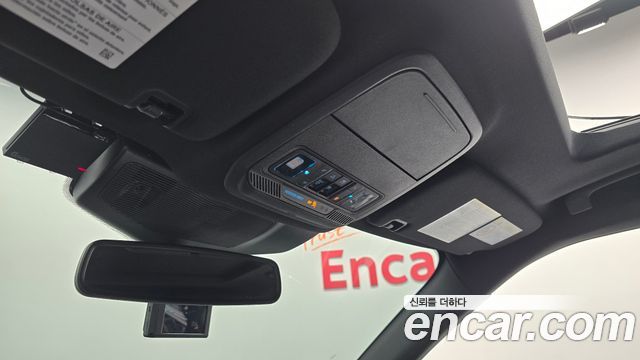 Ford Explorer 2022 — photo 36