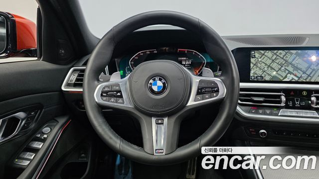 BMW 3-Series 2021 — photo 19